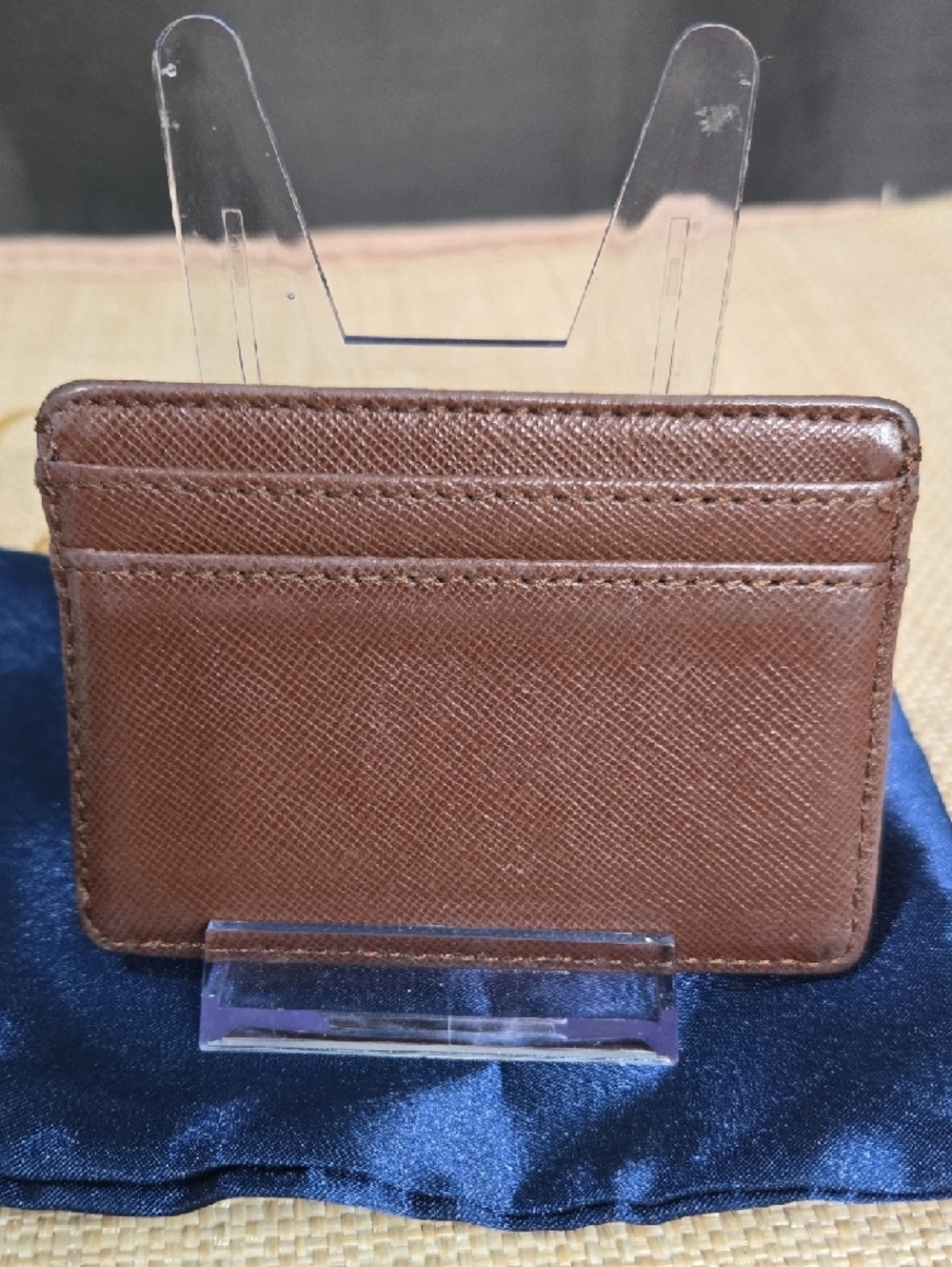 Tory Burch Brown Saffiano Card Holder with Gold Double-T Emblem - Picture 2 of 8